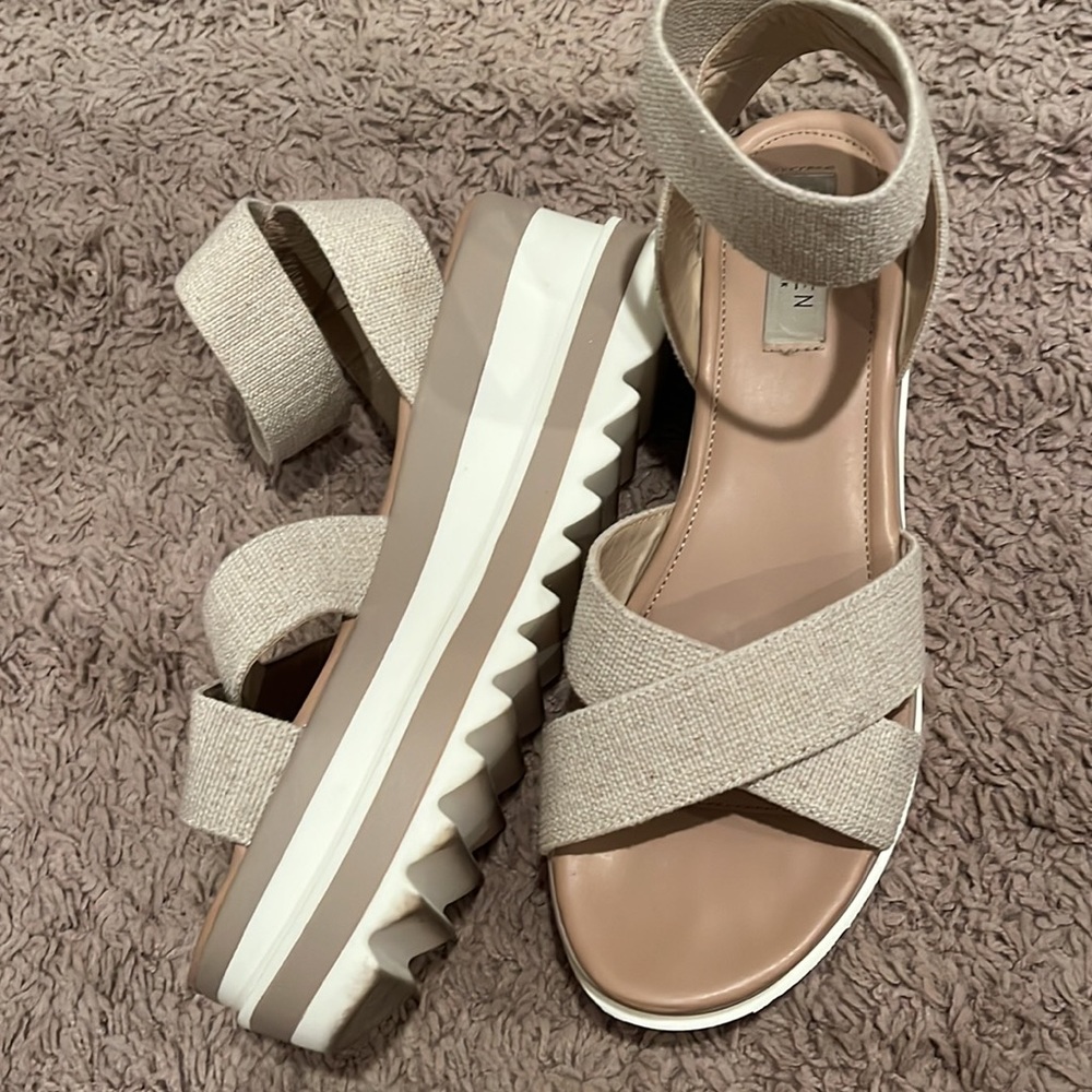 Steve Madden platform wedges